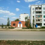 Воронежская улица с кафе